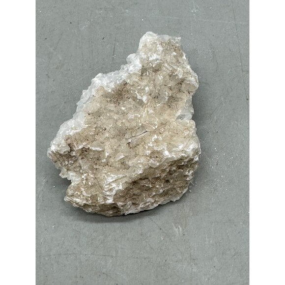 White Quartz Crystal Cluster Mineral Specimen For Collectors Or Decor READ - Picture 6 of 10